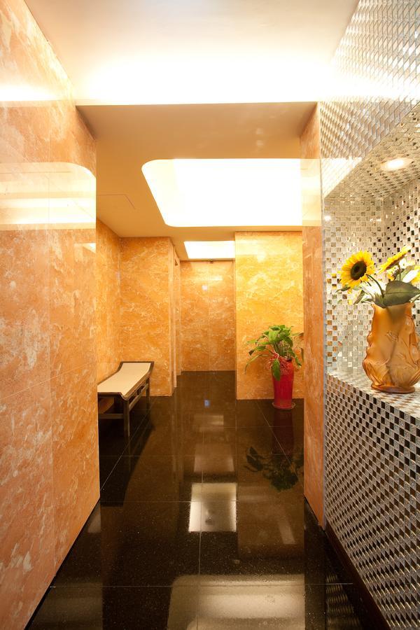 Holyone Hotel Taipei Exterior foto